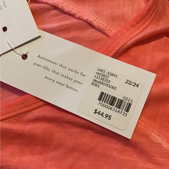 🌻NWT LIVI ACTIVE 22/24 CORAL SCOOP NECK ACTIVE TOP - Picture 9 of 12